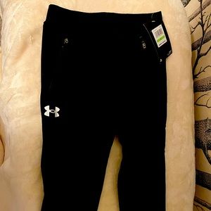 Brand New Under Armour joggers Size 4T